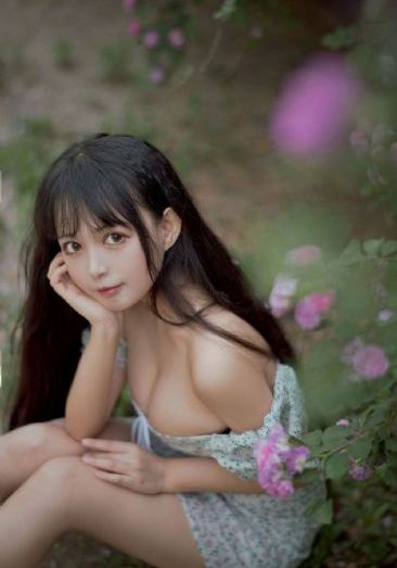 日本亚洲国内娇小伦乱_高清蓝光在线观看