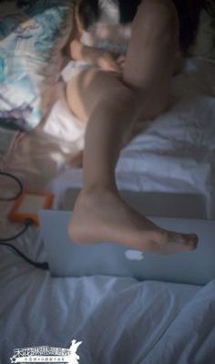 欧美老男人被吃鸡巴的视频_BD国语在线手机播放