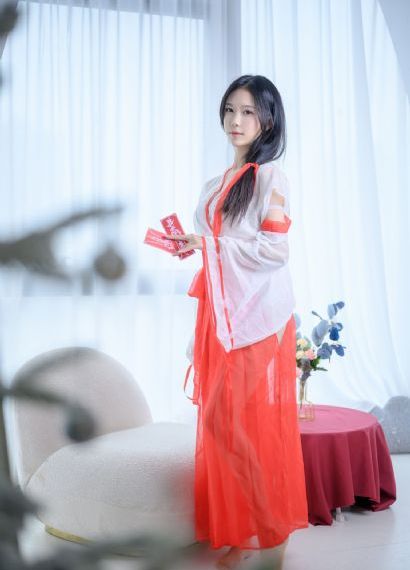 强伦女教师2在线播放_HD免费观看超清