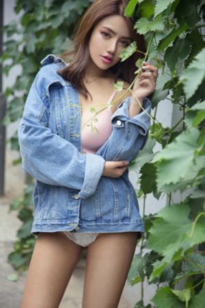 麻豆水电工和放荡少妇_BD英语在线观看完整版
