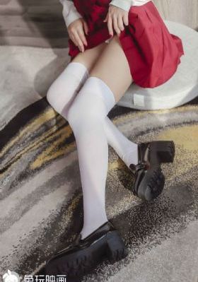 美女让我c_BD最新电影在线观看