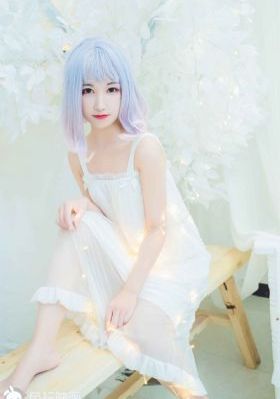 亚洲日韩欧美美女尤物在线更新_4K在线手机播放