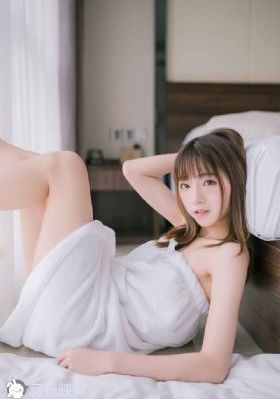 色拍自拍亚洲综合图区_韩国电影在线