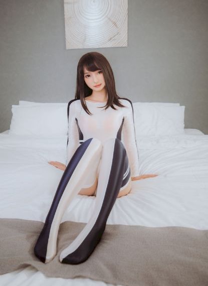 jizzjizz18日本人_4K在线播放