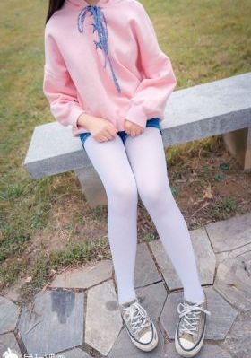 日精品在线观看_迅雷在线观看