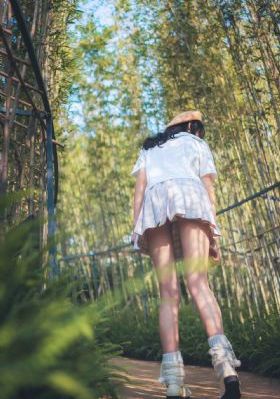 久久精品免费人妻少妇自慰_免费观看高清版